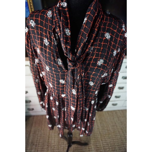 Anthropologie Elysia Embroidered Tie Blouse New S - Picture 5 of 12